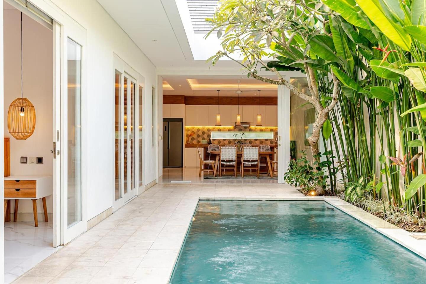 Villa Vana Seminyak Esterno foto